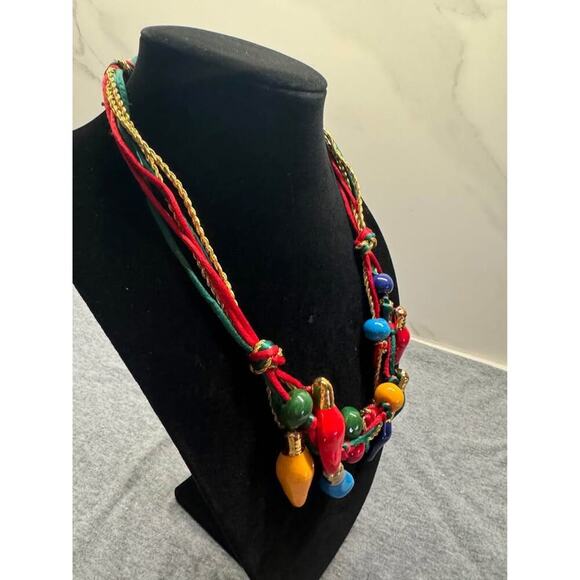 Vintage Ceramic Christmas Light Necklace - Picture 4 of 5